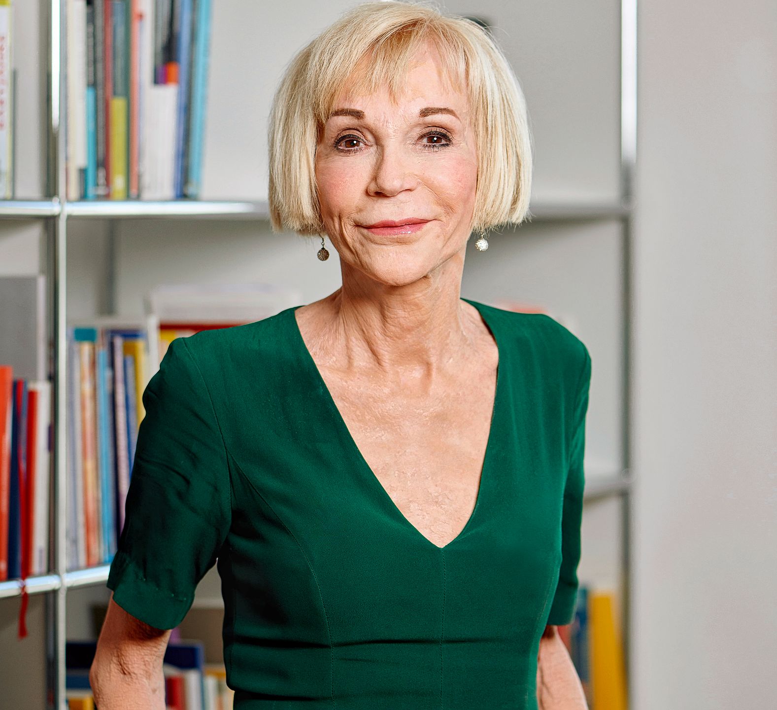 Porträtfoto von Margrit Stamm, Professorin für Erziehungswissenschaft und Gründerin des Universitären Zentrums für frühkindliche Bildung Freiburg.