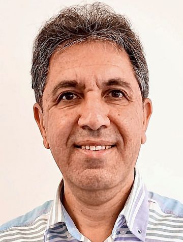 Porträt von Hüseyin Karacan.