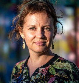 Porträt einer Frau.