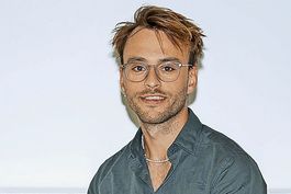 Mann mit Brille