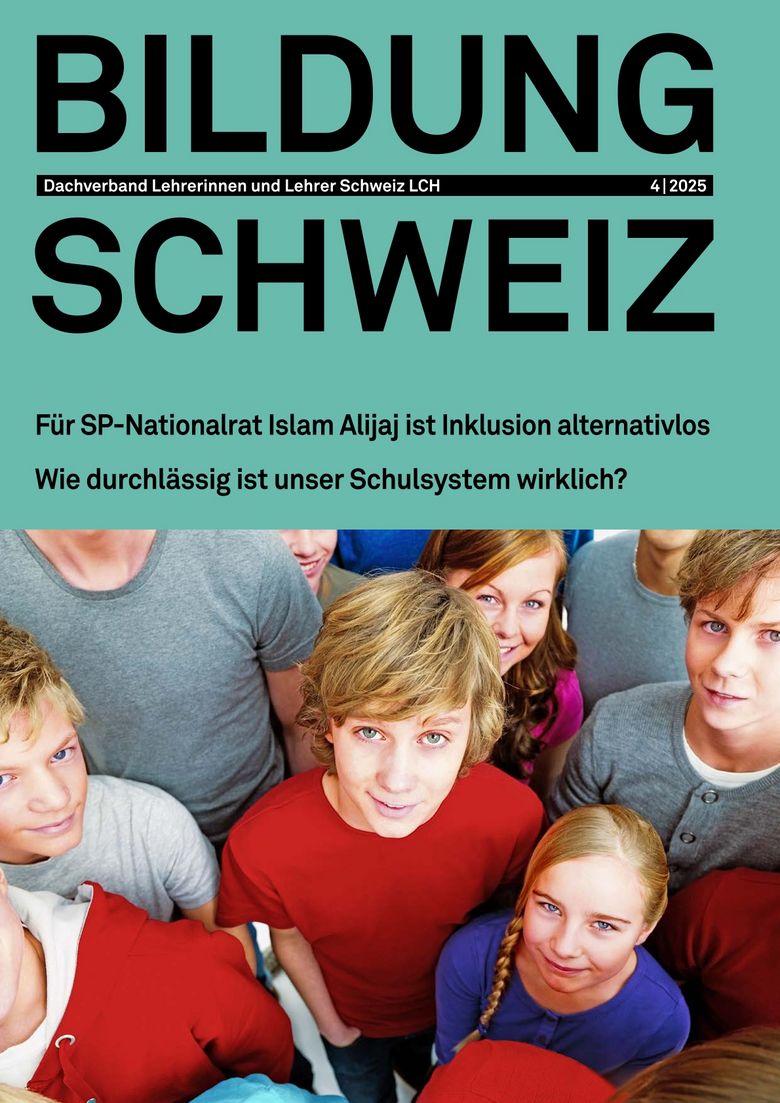 Die Titelseite der 5. Ausgabe 2025 von Bildung Schweiz zeigt eine Gruppe lächelnder Jugendlicher.