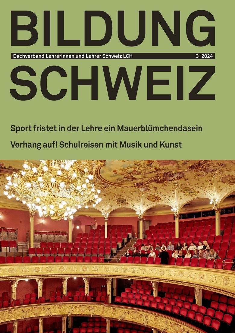 Das Cover der Märzausgabe von BILDUNG SCHWEIZ. Es zeigt die Sitzränge in einem Opernsaal.