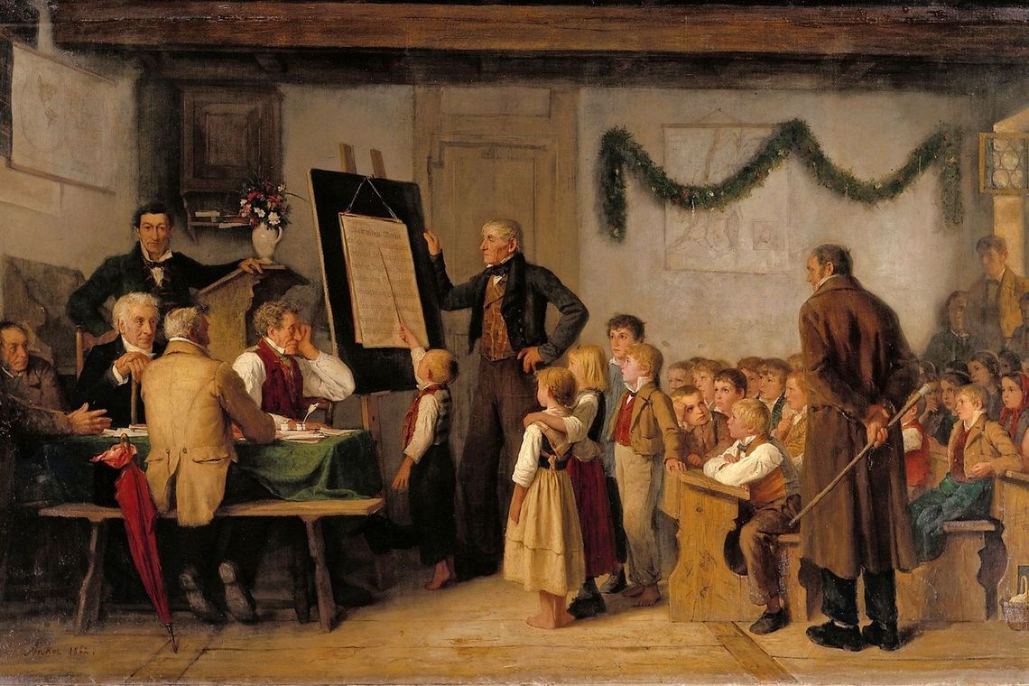 Auf dem Gemälde schreibt ein Kind auf ein grosses Stück Papier, das an einer Stafette hängt. Mehrere Lehrpersonen und Kinder schauen zu.