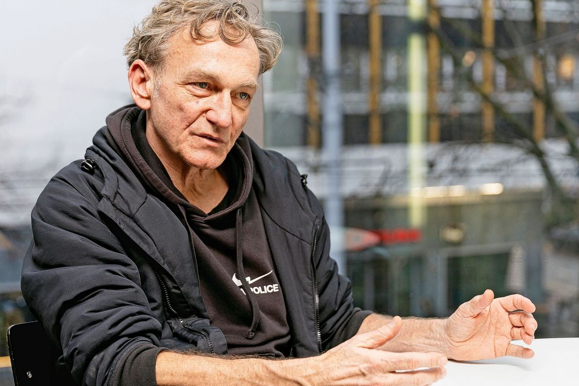 Sebastian Nübling Sebastian Nübling im Interview.